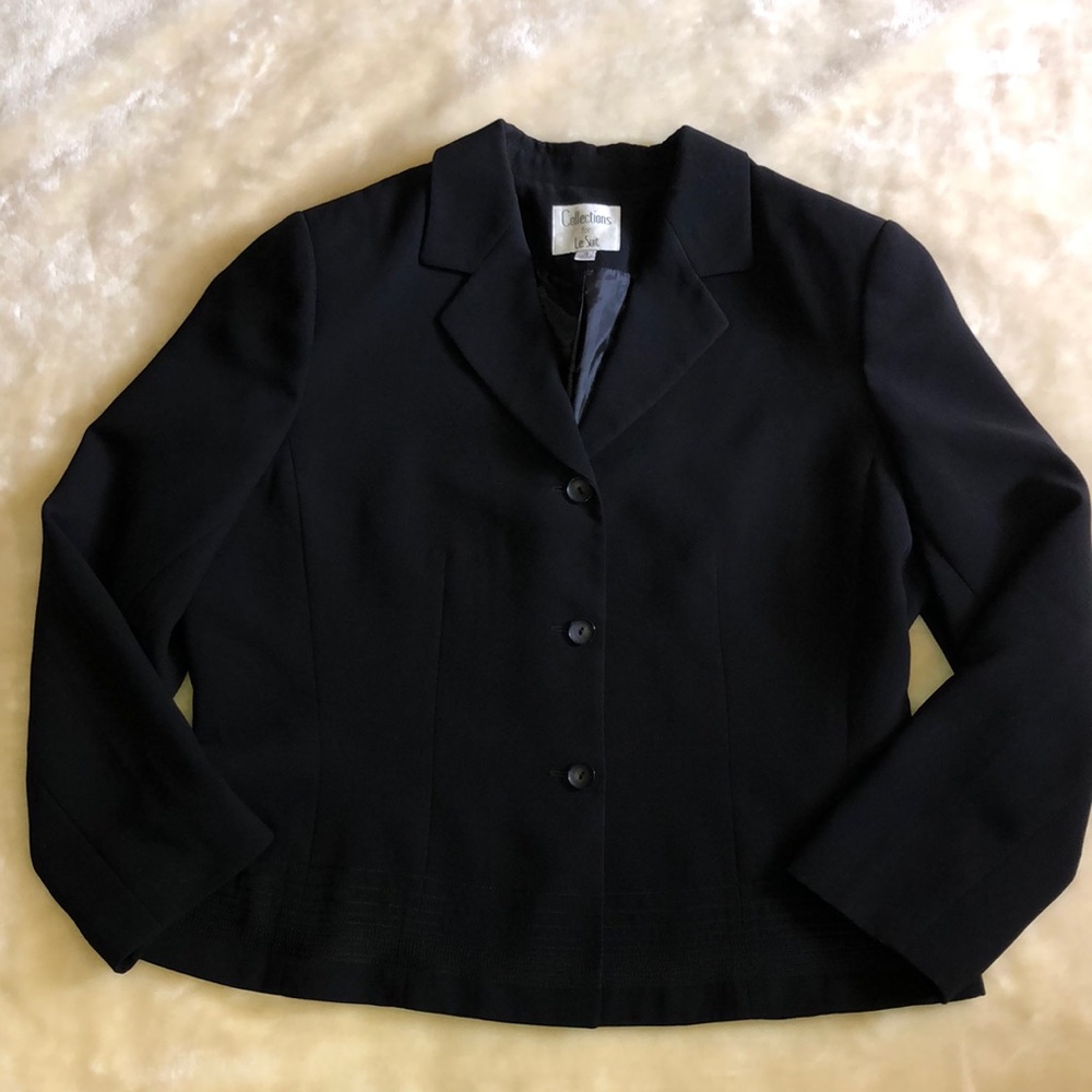 Collections for Le Suit Jacket